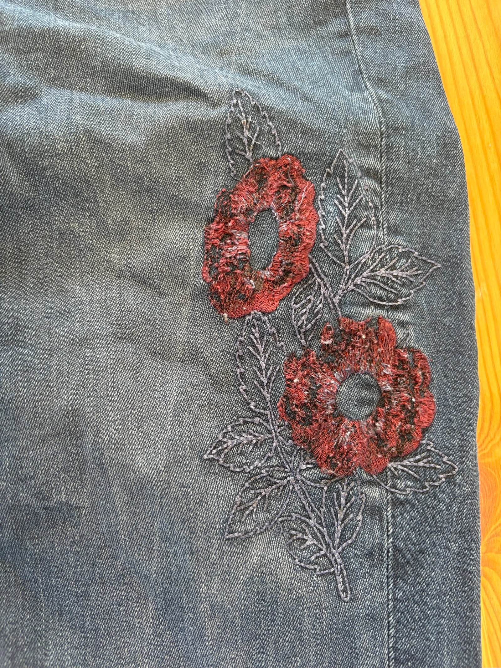 Women's jeans size 36 Zara red flower detail – photo 6